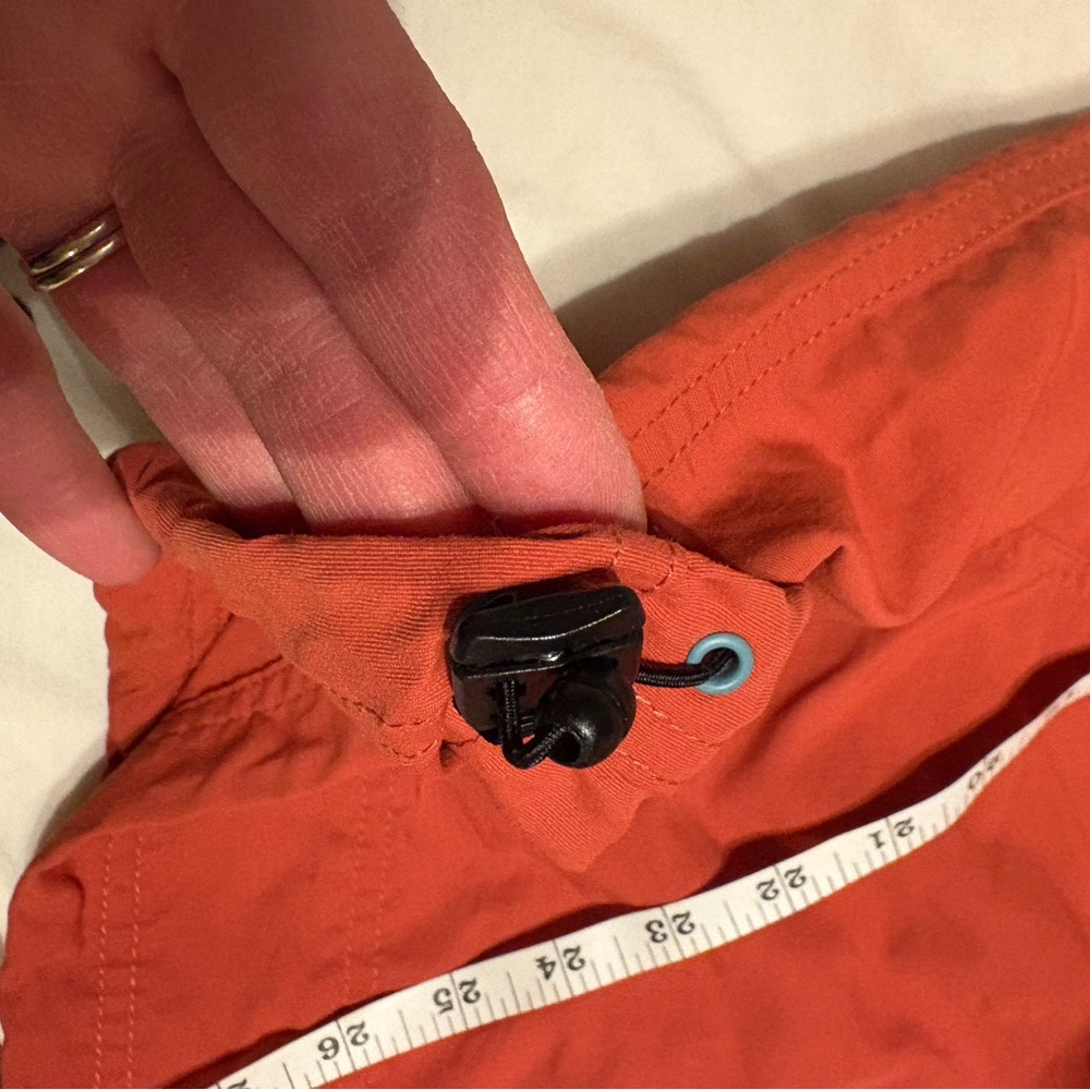 L.L.Bean Anorak Mountain Classic
Orange Tapered Trim Lightweight Jacket - Picture 13 of 15